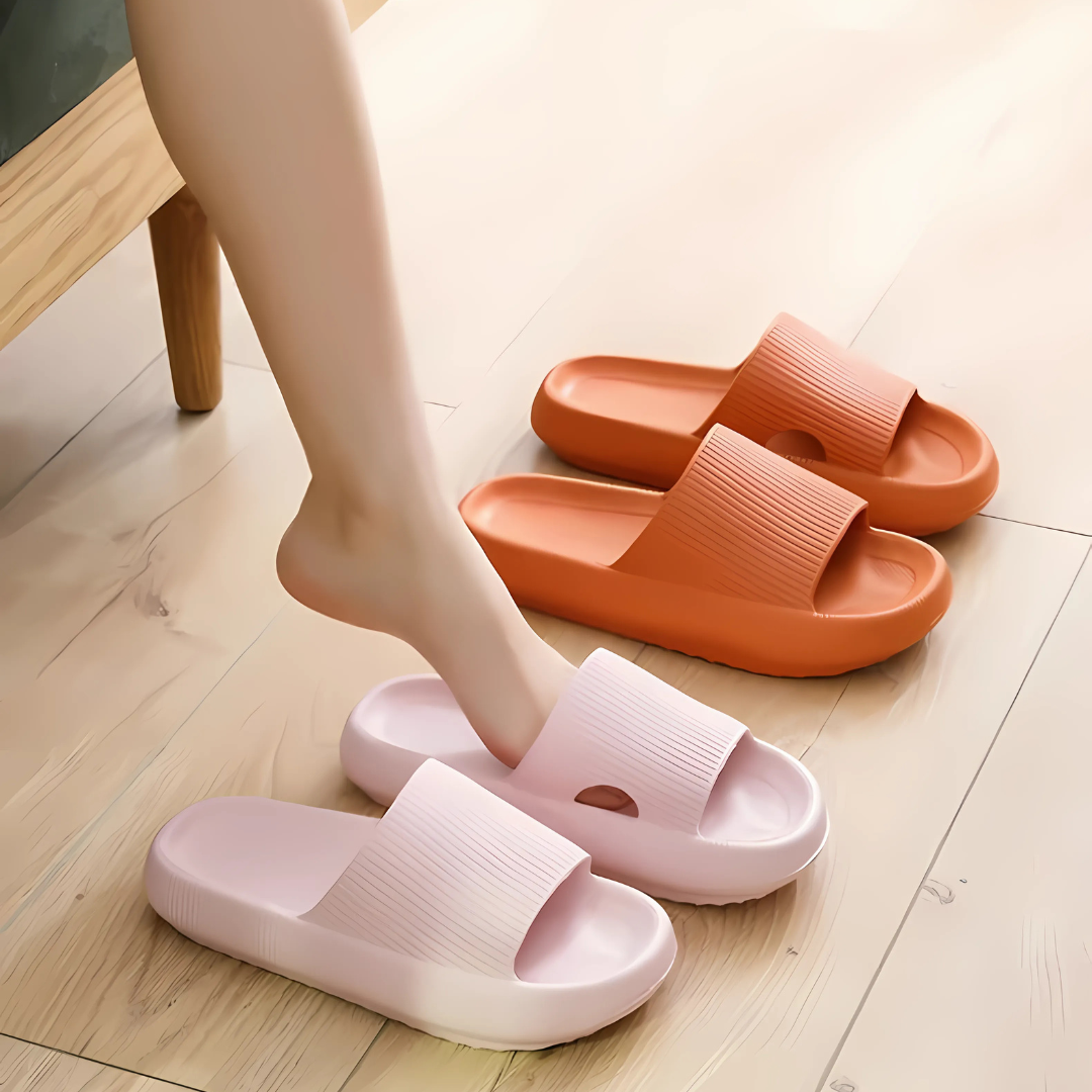 Ergonomic Cushioned Slide Sandals with Anti-Slip Tread for Indoor & Outdoor Wear | Thomler