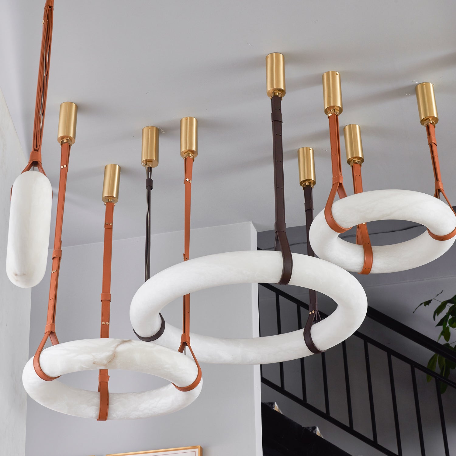 Pendant Light Alabaster Ring LED Ø 120.0 cm Gold Dining Room Halo Hanging Ceiling Lamp Adjustable | Thomler