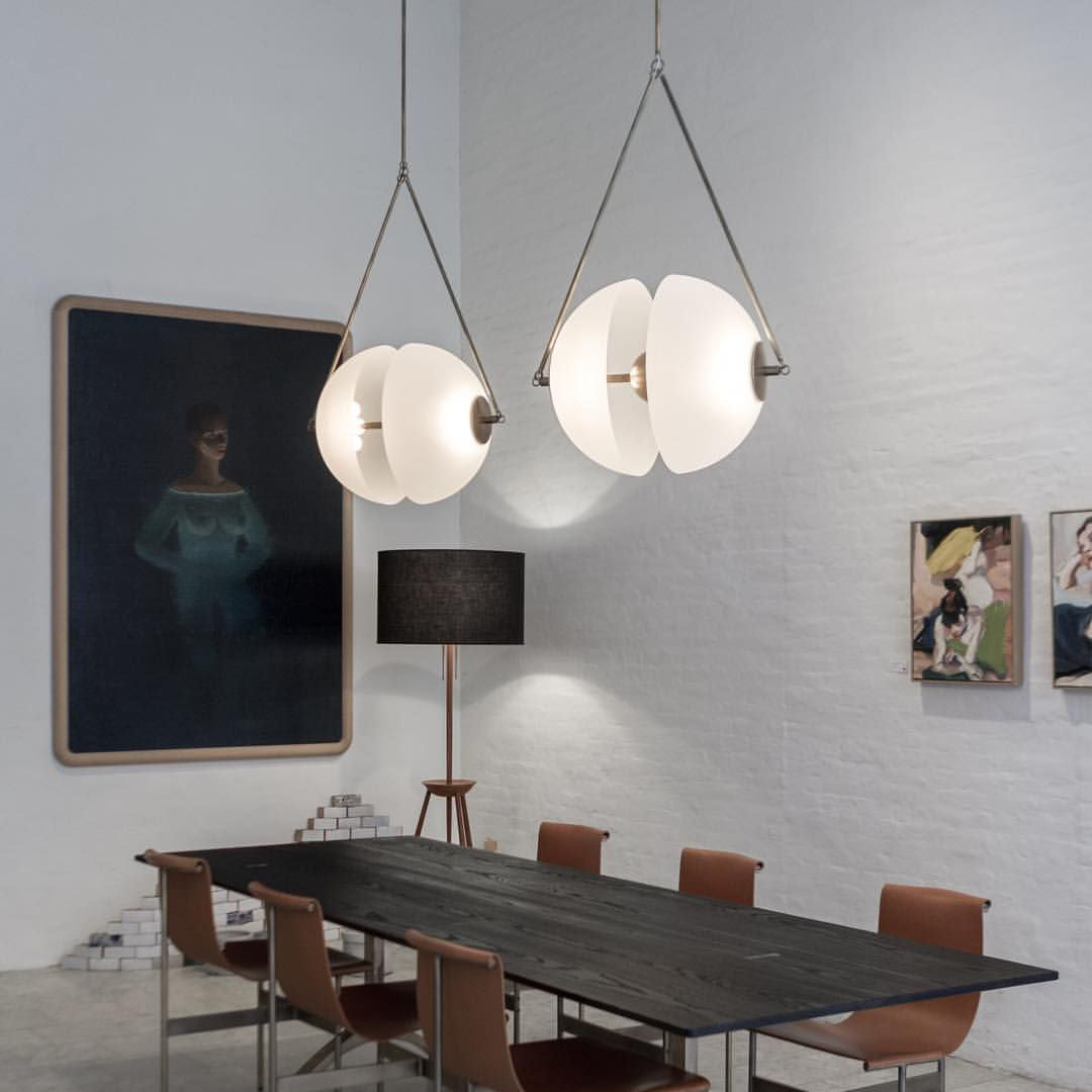 Pendant Light Metal 15.7 in White Glass 9.8 in Indoor Ceiling Lighting Dining Room Kitchen | Thomler