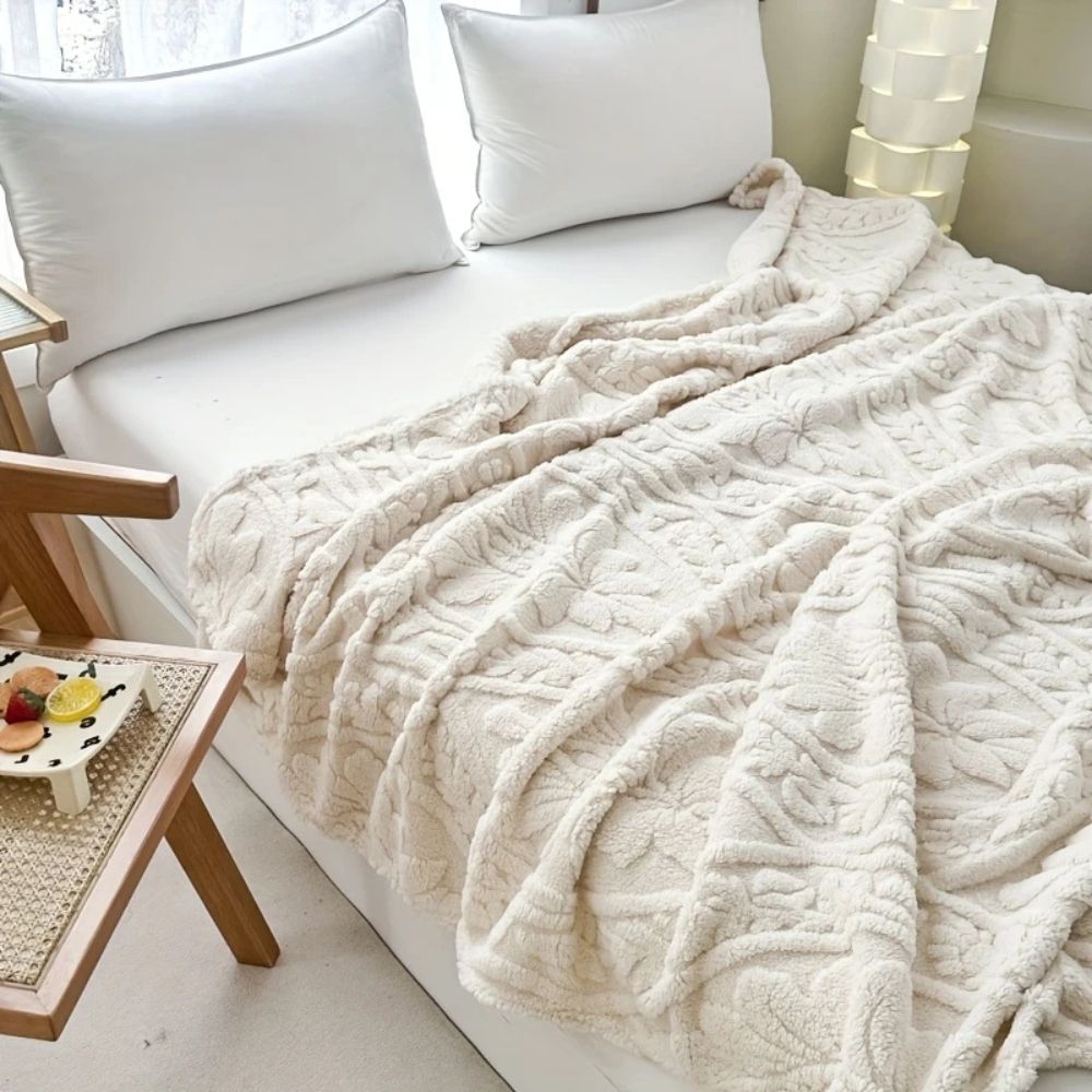 Geometric Jacquard Throw Blanket Microfiber Fleece Lightweight Soft Decorative Couch Bed Accent for Living Room Bedroom Guest Room | Thomler