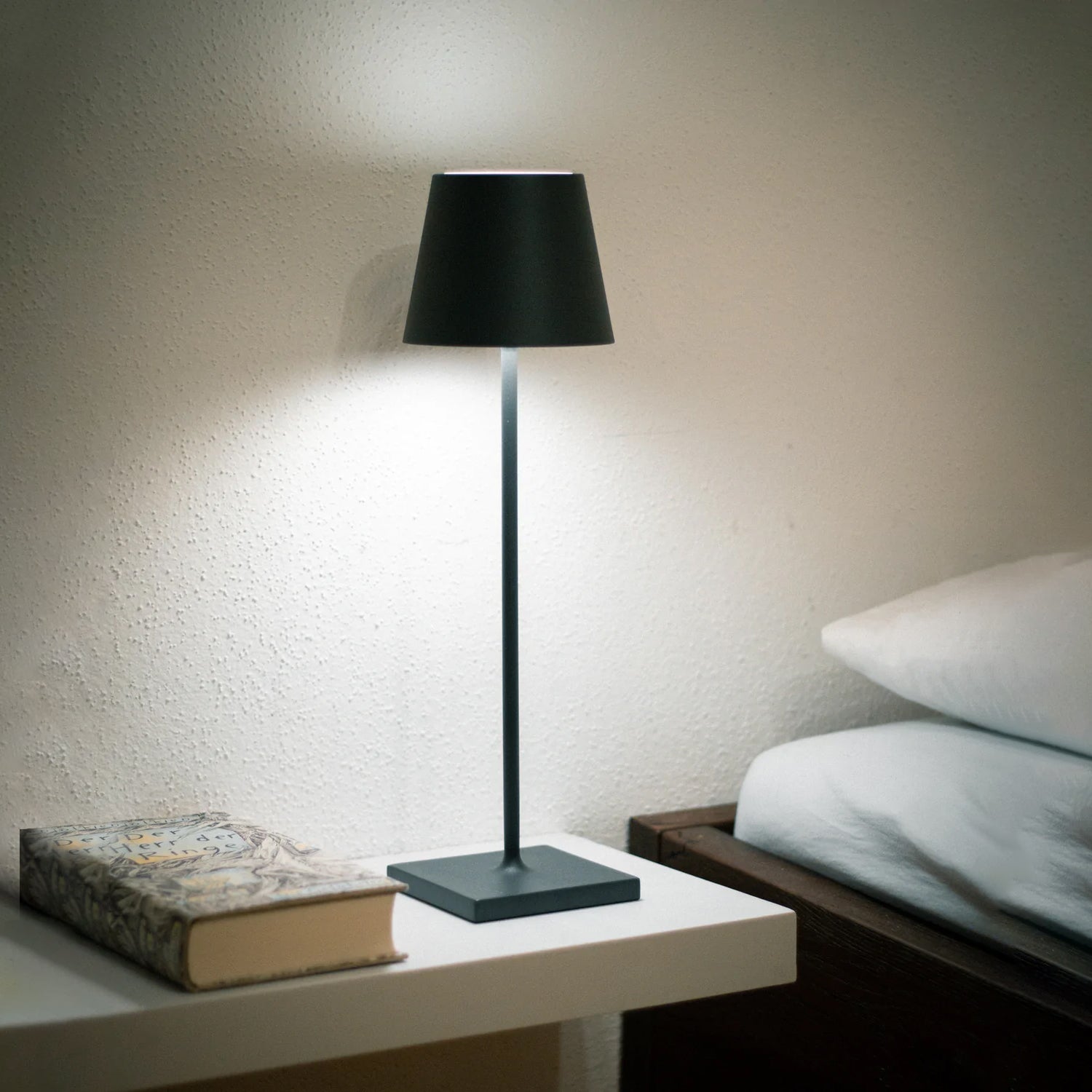 Table Lamp Metal 15 in Portable Indoor Outdoor LED Accent Light Dimmable USB Rechargeable Touch Control | Thomler