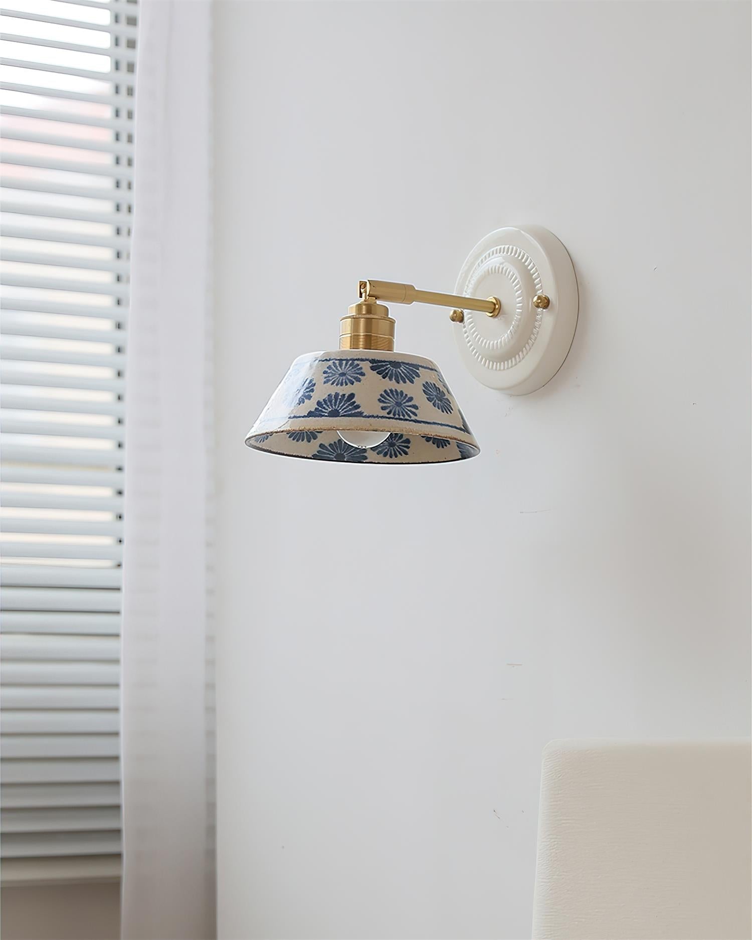 Wall Lamp Ceramic 6.7 in Blue White Brass Accent Bathroom Hallway Reading Light | Thomler