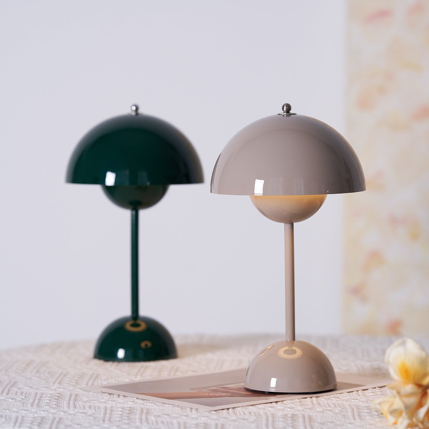 Desk Lamp Metal 6.3 in Rechargeable Tri-Color Small Table Light | Thomler