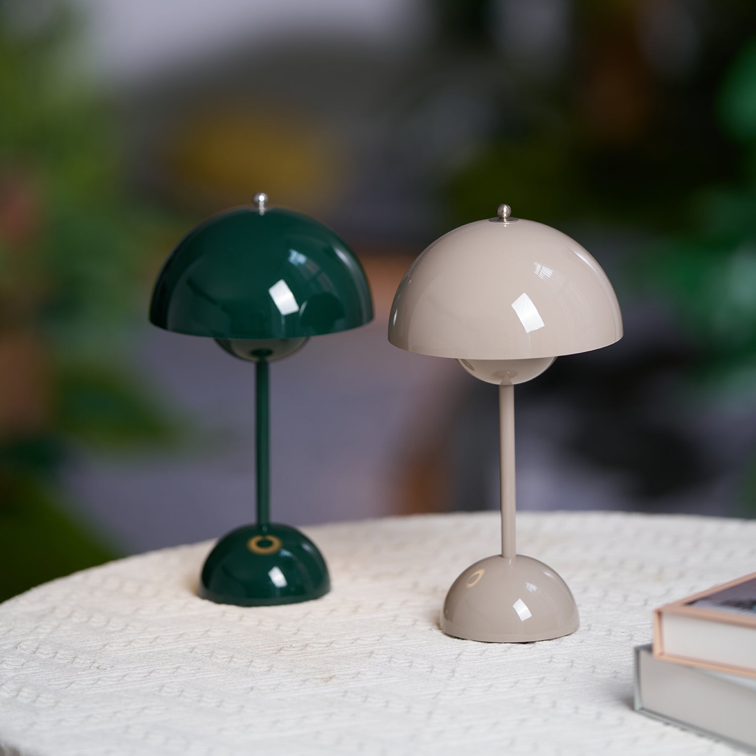 Desk Lamp Metal 6.3 in Rechargeable Tri-Color Small Table Light | Thomler