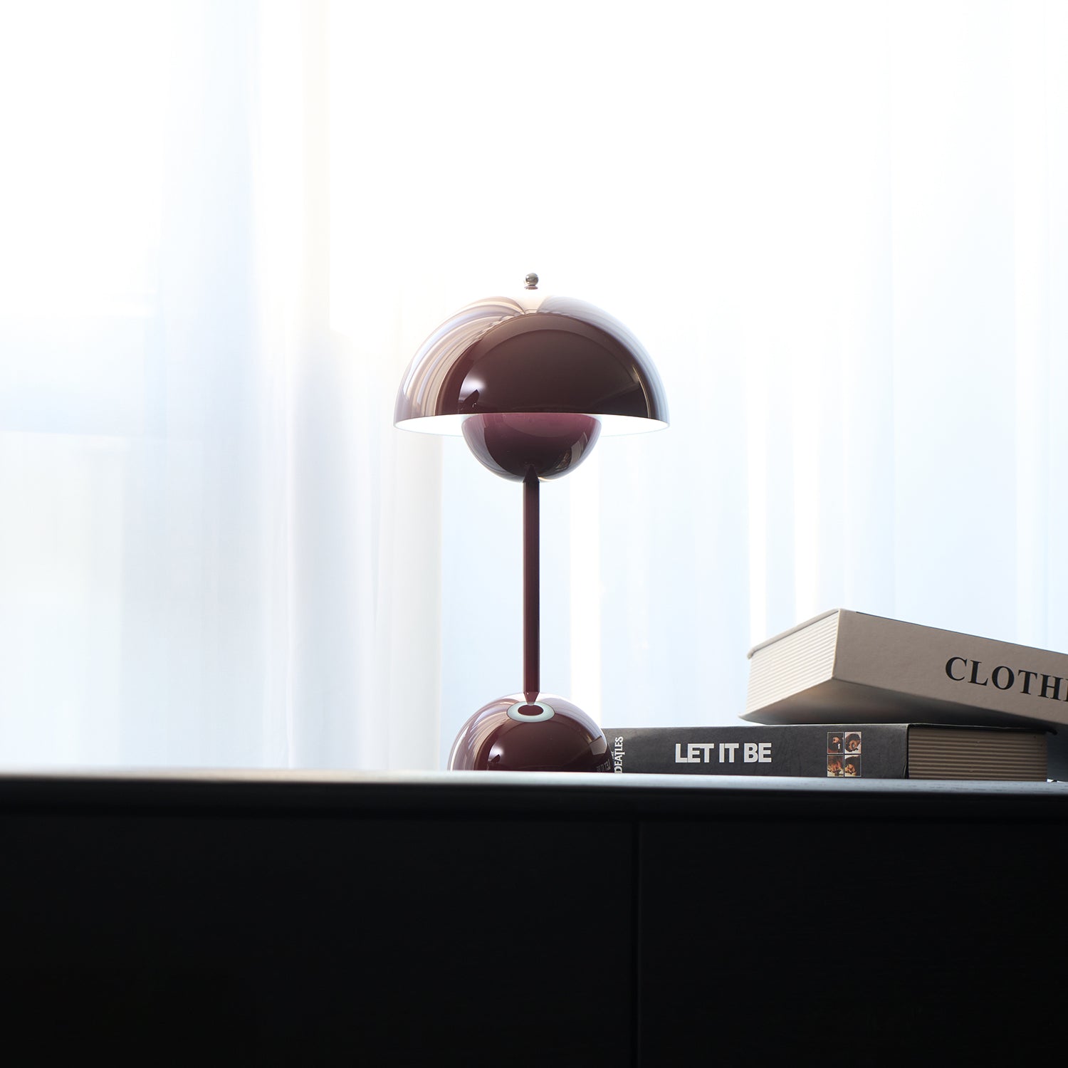 Desk Lamp Metal 6.3 in Rechargeable Tri-Color Small Table Light | Thomler