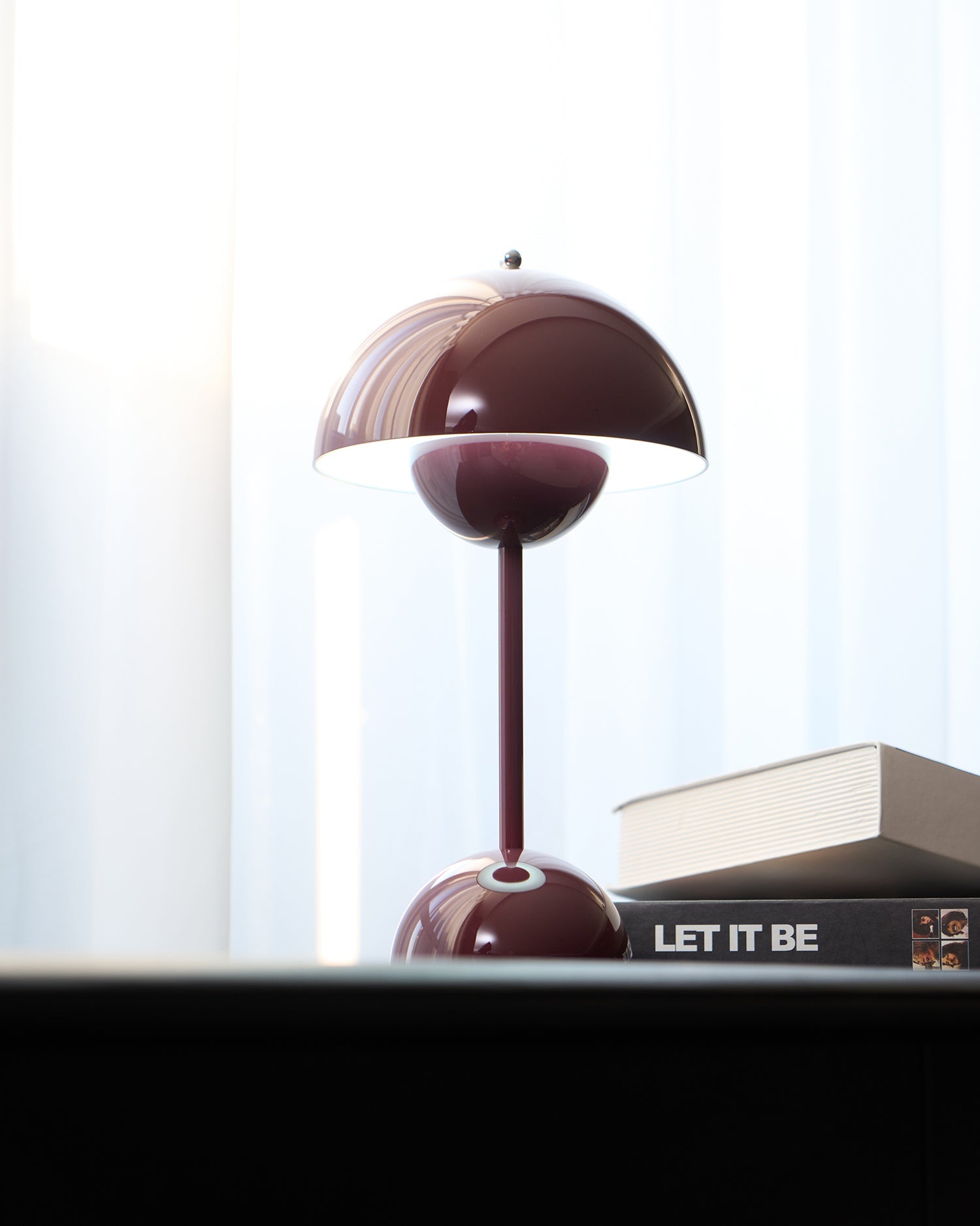 Desk Lamp Metal 6.3 in Rechargeable Tri-Color Small Table Light | Thomler