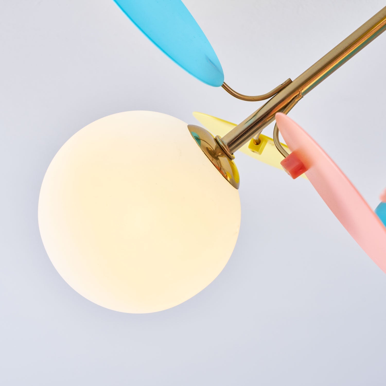 Round Macaron Ceiling Lamp 10 in Metal Acrylic Colorful Flush Mount Lighting Fixture For Bedroom Office Decor Modern Pastel Lighting | Thomler