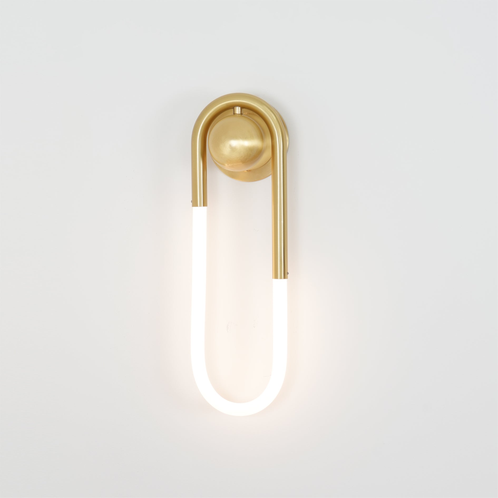 Wall Lamp Brass 17.7 in LED 9W Indoor Bedroom Living Room Accent Lighting Contemporary Design | Thomler