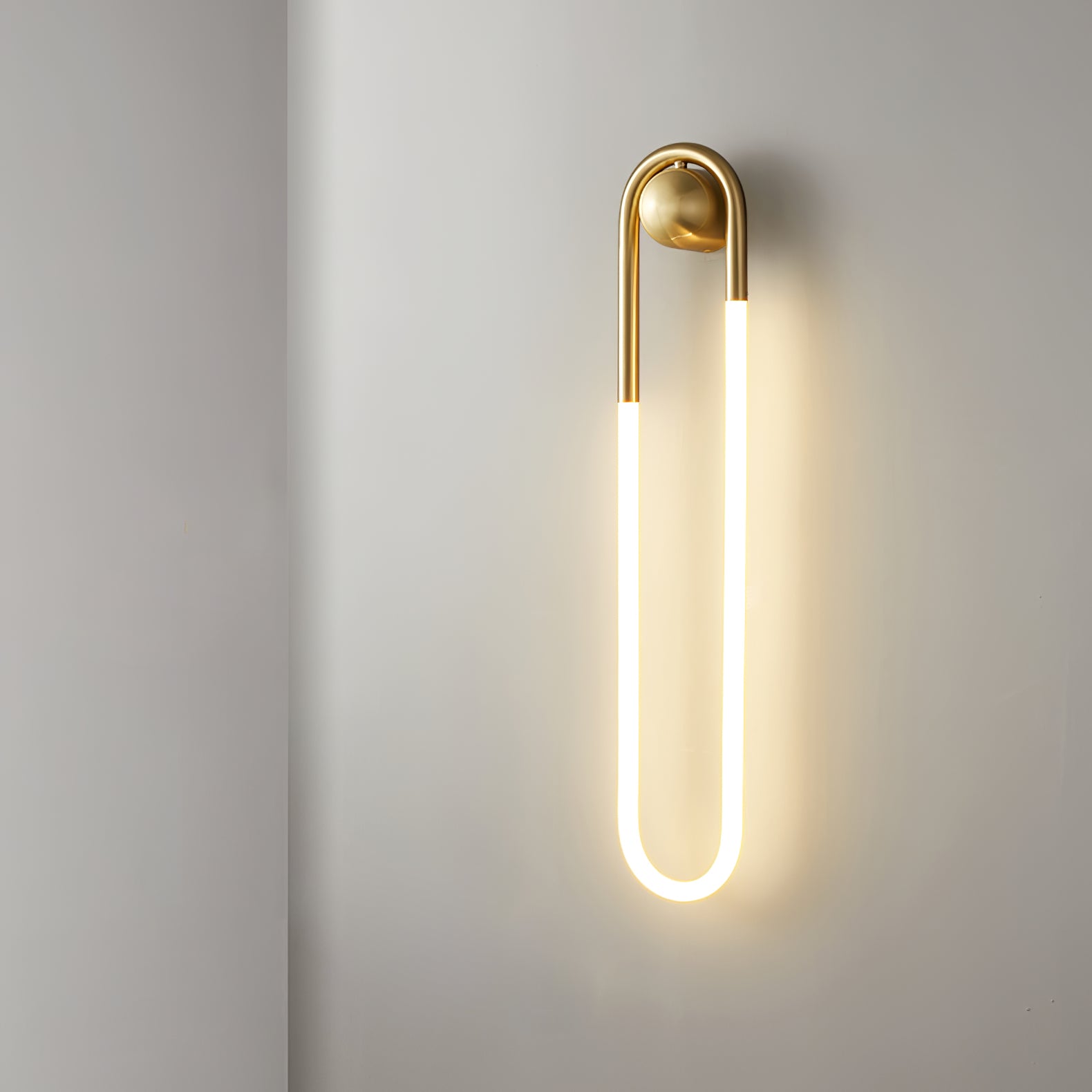 Wall Lamp Brass 17.7 in LED 9W Indoor Bedroom Living Room Accent Lighting Contemporary Design | Thomler