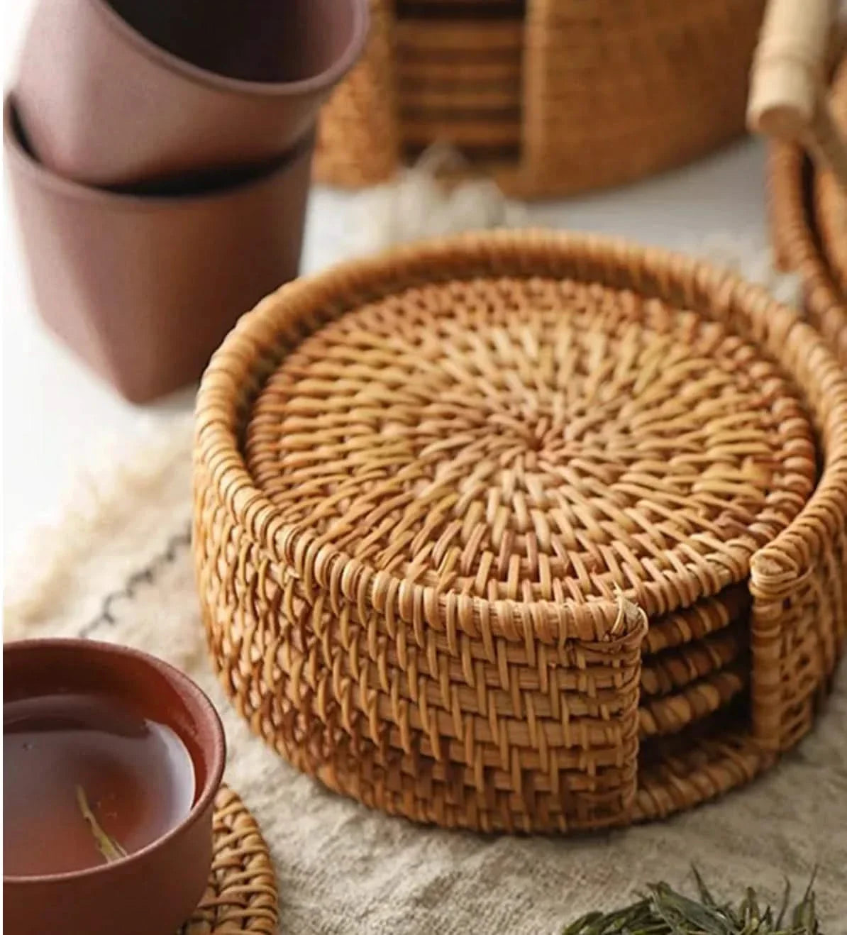 Natural Woven Drink Mats – Handcrafted Beverage Protectors for Coffee Tables & Kitchen Countertops – Tropical Home Accent for Modern | Thomler