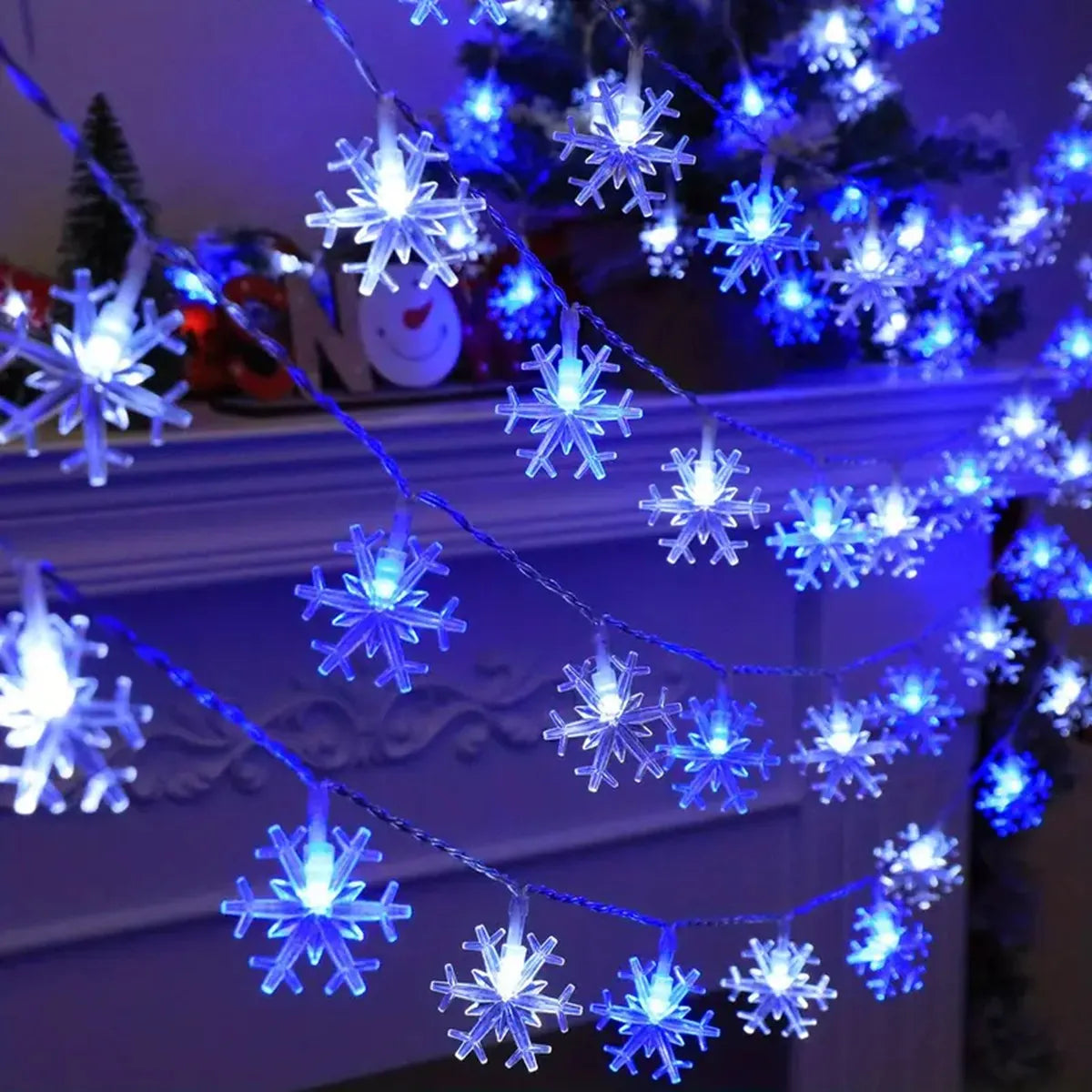 Battery-Powered Snowflake String Lights – Indoor & Outdoor LED Fairy Lights for Holiday Decor, Garden, Living Room – Winter Christmas | Thomler