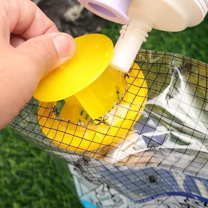 Outdoor Fly Trap with Water-Activated Attractant – Disposable Hanging Design for Yard & Patio | Thomler