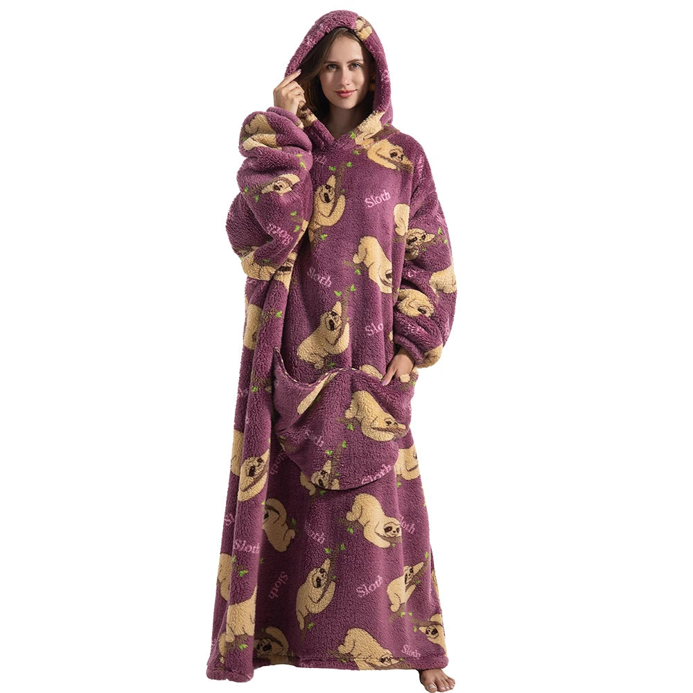 Oversized Wearable Throw with Sleeves – Ultra-Plush Hooded Wrap for All-Day Comfort – Sherpa Fleece Loungewear for Men & Women | Thomler