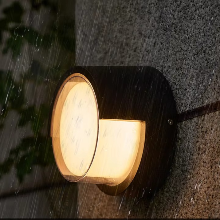 Motion Sensor Outdoor Wall Light – Modern Aluminum LED Sconce for Porch, Patio & Entryway – Round or Square – Weatherproof IP65 | Thomler