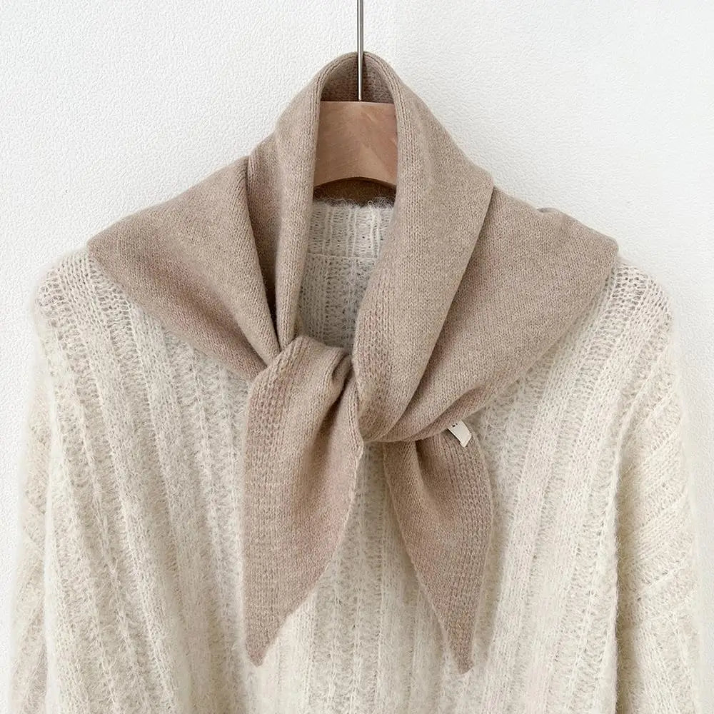 Cozy Wool-Blend Triangle Shawl Wrap for Women – Soft Knit Neck & Shoulder Warmer for Fall Winter | Thomler