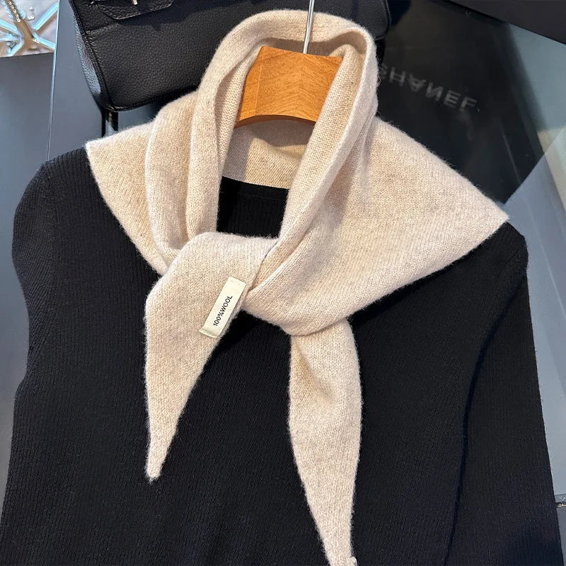 Pure Wool Triangle Scarf for Women – Oversized Warm Wrap Shawl in Solid Colors for Fall & Winter | Thomler