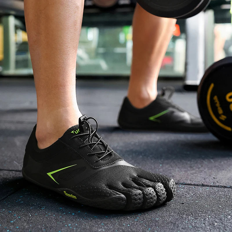 Barefoot Training Shoes for Men & Women – Lightweight Mesh Athletic Sneakers with Five-Toe Design for Gym, Walking & Cross Training | Thomler