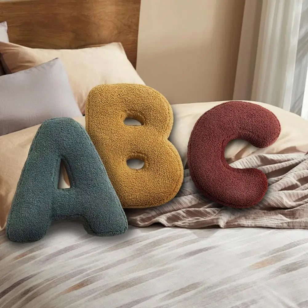 Alfabet Sierkussen Letter Fluweel A Tot Z 38x30cm | Sansoti