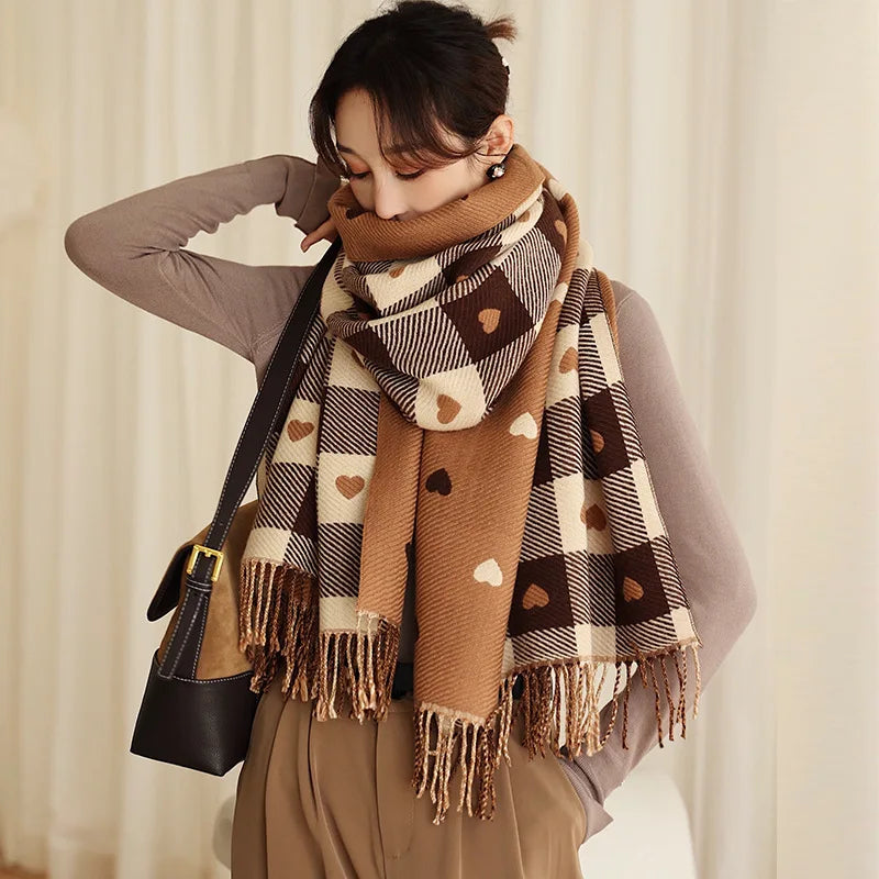 Oversized Plaid Blanket Scarf for Women – Cozy Heart-Motif Wrap for Fall & Winter | Thomler