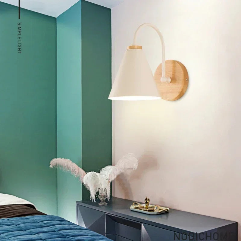 Wall Lamp Iron And Wood Ø 15.0 cm White Bedroom Reading Light Scandinavian Nordic Accent Lighting | Thomler