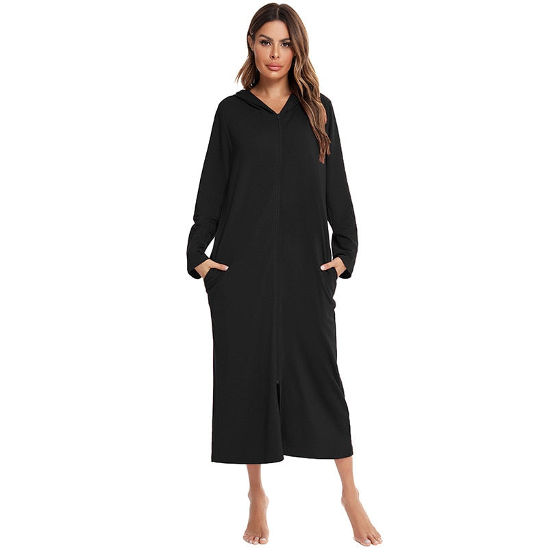 Zip-Front Hooded Bathrobe for Women – Soft Fleece Robe with Pockets & Full Zipper – Cozy Loungewear for Home, After Shower, Maternity | Thomler