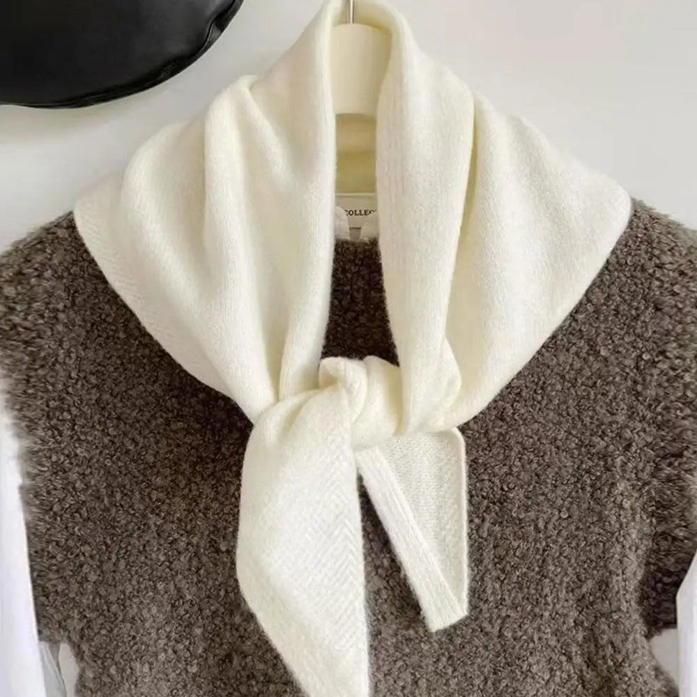 Cozy Wool-Blend Triangle Shawl Wrap for Women – Soft Knit Neck & Shoulder Warmer for Fall Winter | Thomler