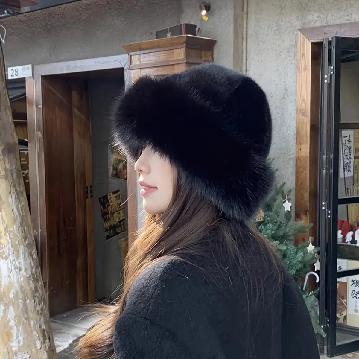 Faux Fur Trapper Hat for Women – Windproof Ear Flaps, Thick Fleece Lining for Skiing, Snowboarding & Winter Sports | Thomler