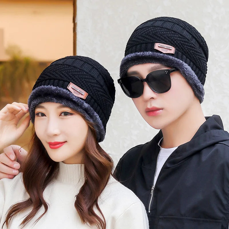 Cuffless Winter Beanie – Thick Knit Skullcap for Men & Women, Windproof Cold Weather Hat for Skiing Outdoors | Thomler