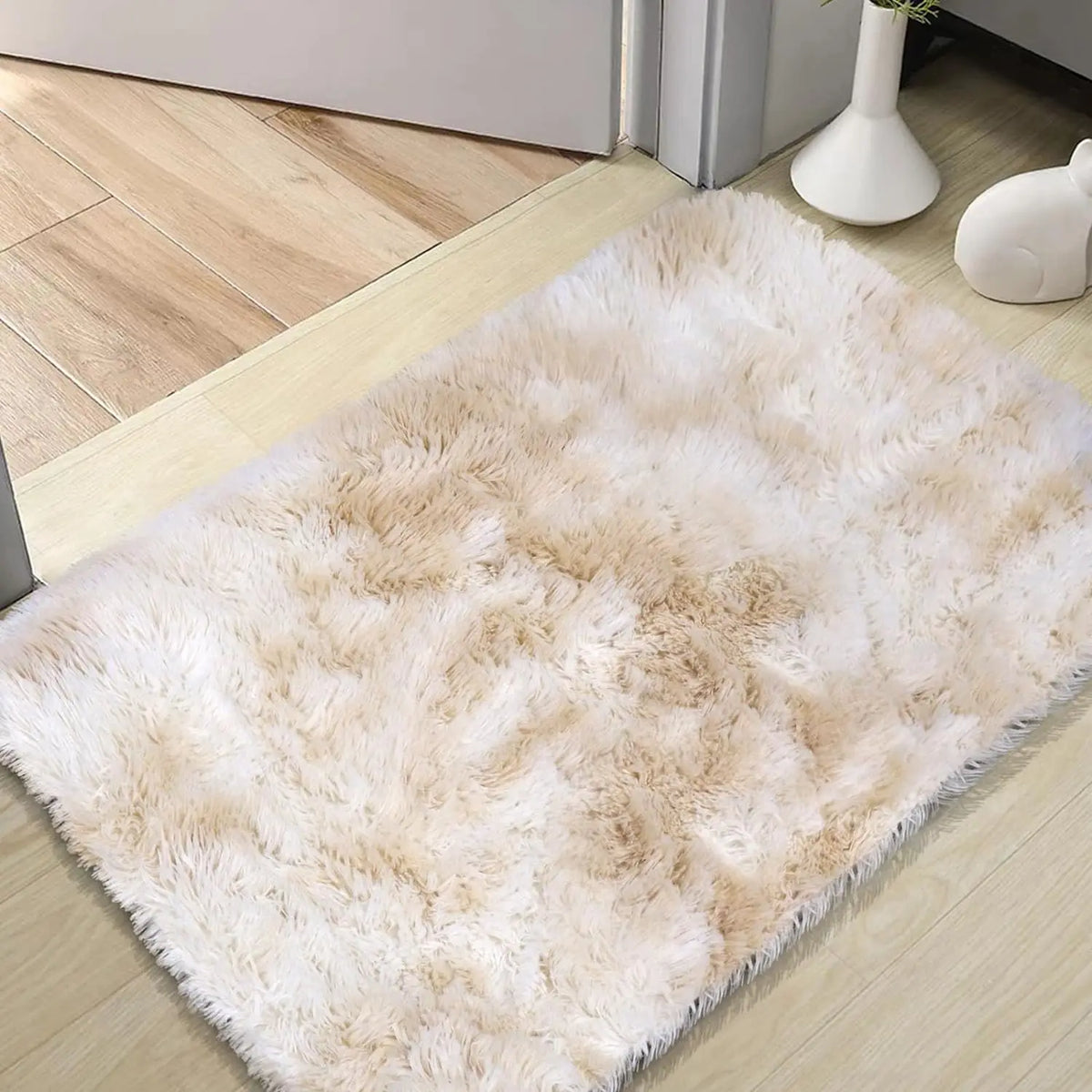 Tie-Dye Area Rug – Plush Non-Slip Machine Washable Floor Mat for Living Room, Bedroom & Playroom – Soft Polyester Carpet with PVC Backing | Thomler