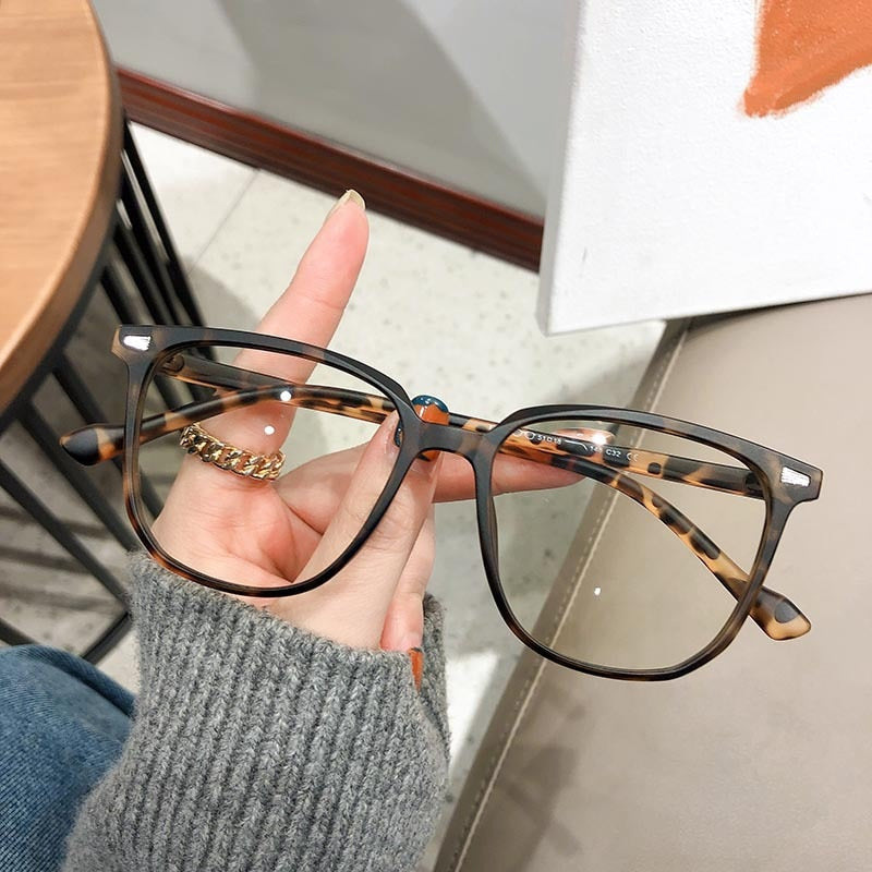 Square Frame Nearsighted Prescription Glasses with Blue Light Filter | Anti-Glare Myopia Eyeglasses for Men & Women | Lightweight Diopter | Thomler