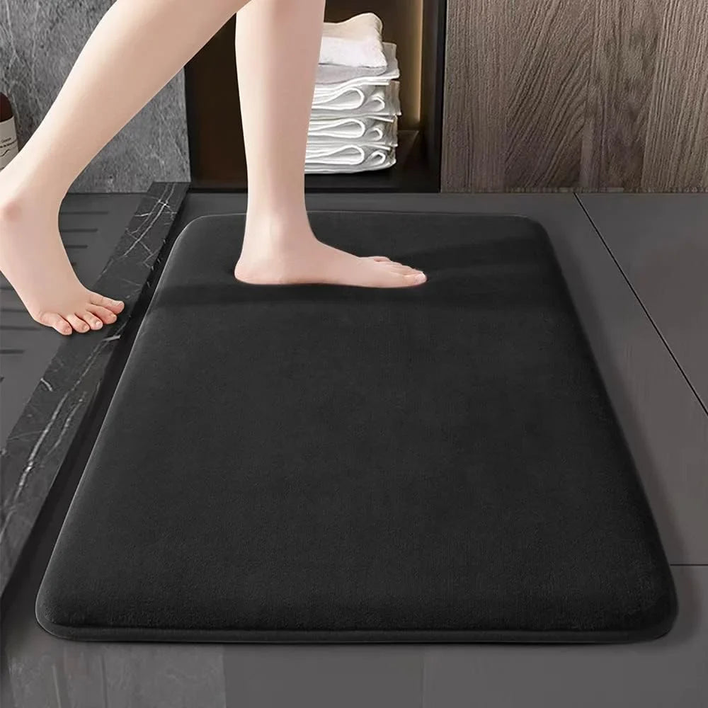 Ultra-Absorbent Coral Velvet Bath Mat – Non-Slip Microfiber Bathroom Rug for Shower & Tub, Quick-Dry Floor Mat for Washroom, Spa-Style | Thomler
