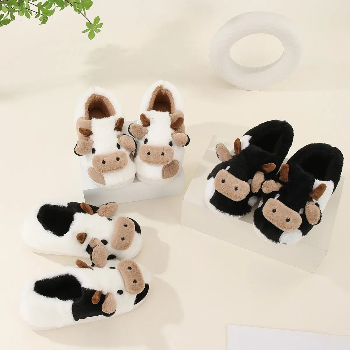 Cozy Cow-Print Plush Slippers – Fluffy Memory Foam House Shoes with Nonslip Sole for Winter Indoor Comfort Men Women Unisex | Thomler