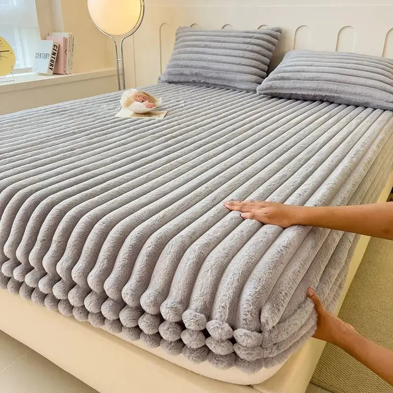 Plush Faux Fur Fitted Sheet Deep Pocket Mattress Cover Soft Cozy Bedding All Season Comfort Twin Full Queen King Size Bed Linen | Thomler