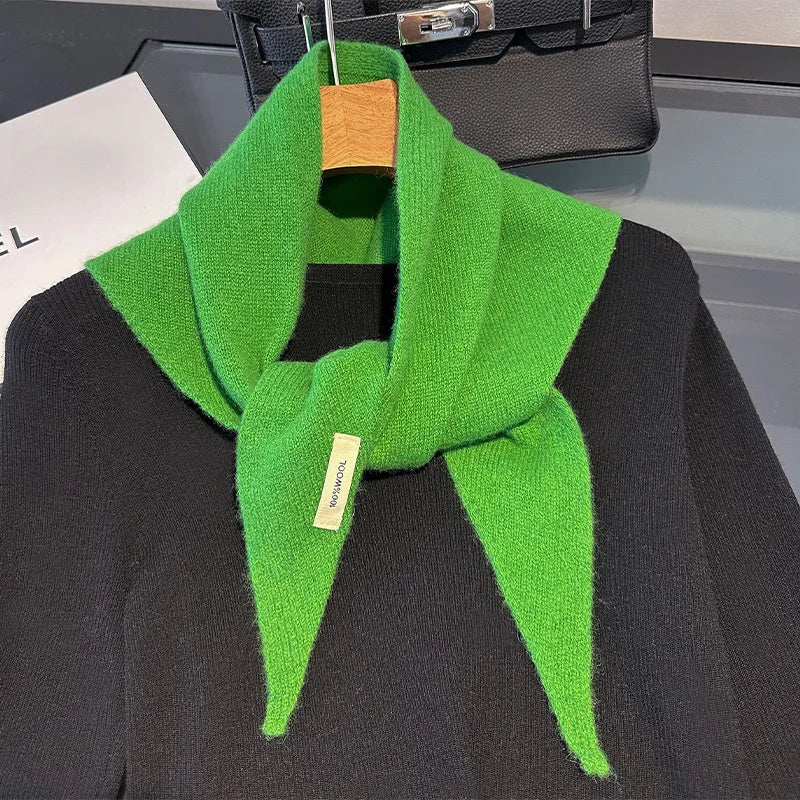 Pure Wool Triangle Scarf for Women – Oversized Warm Wrap Shawl in Solid Colors for Fall & Winter | Thomler
