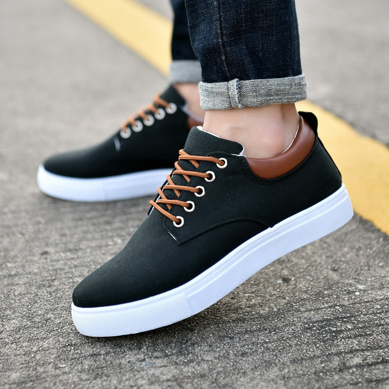 Canvas Sneakers for Men with Platform Sole – Casual Lace-Up Shoes for Work, Weekends & Everyday Wear | Thomler