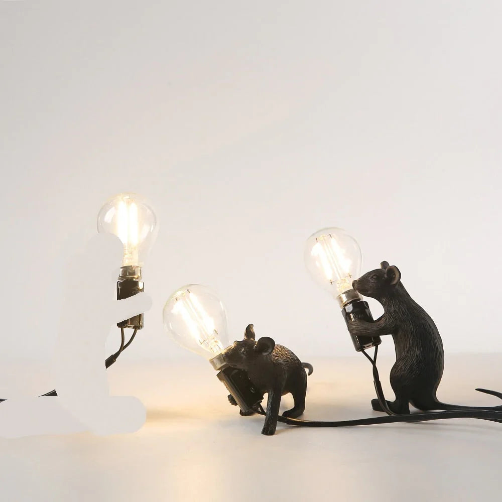 Whimsical Mouse Table Lamp with LED Light – Charming Resin Animal Décor for Bedroom, Living Room & Kids Room | Thomler