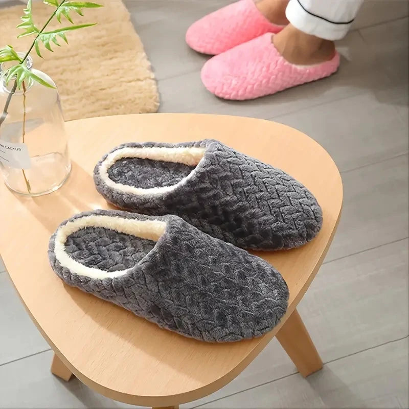 Plush Indoor Slippers – Lightweight Non-Slip House Shoes with Cozy Fleece Lining for Men & Women | Thomler