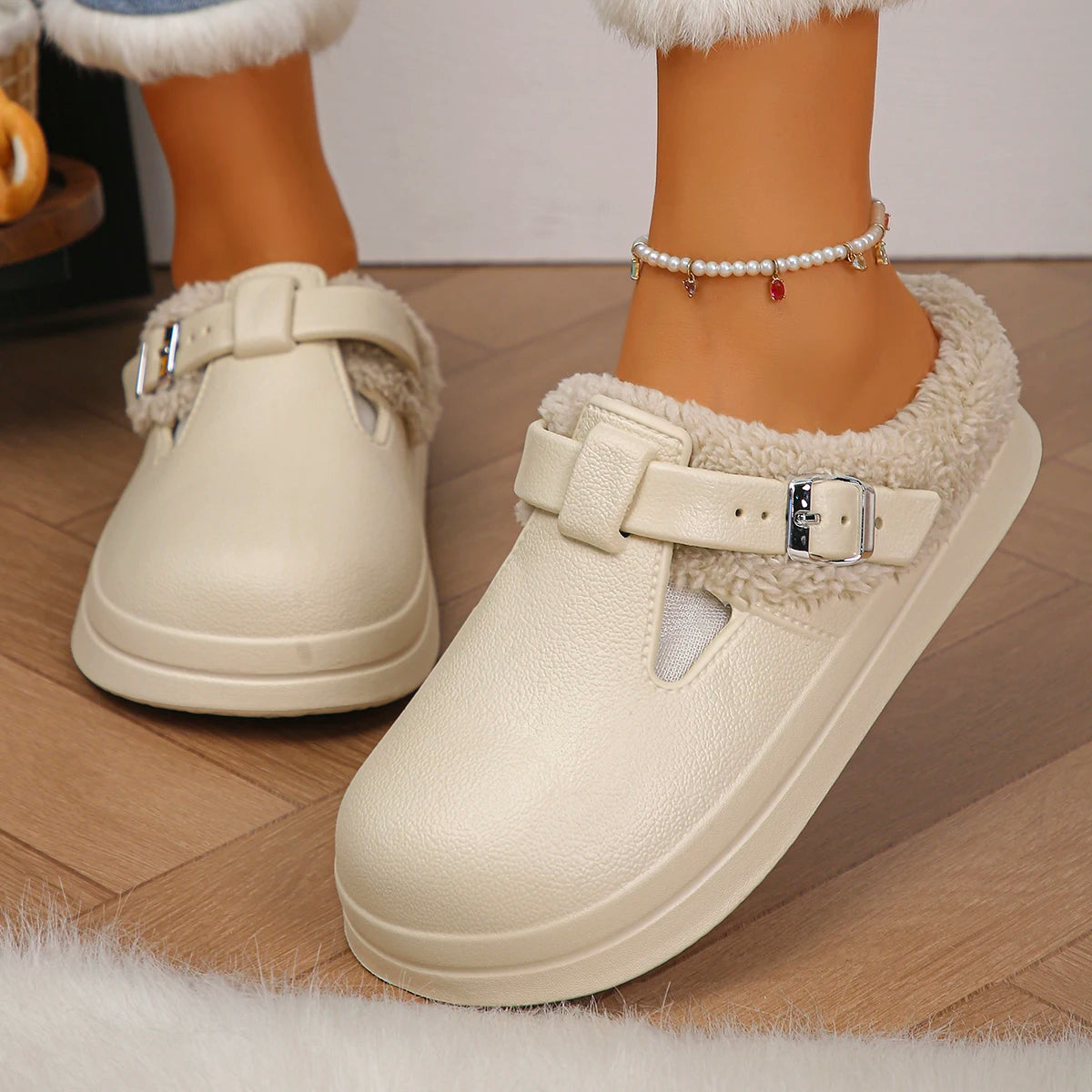 Cushioned Platform House Slippers for Women – Cozy Faux-Fur Indoor Slides with Buckle Detail & Non-Slip Sole | Thomler