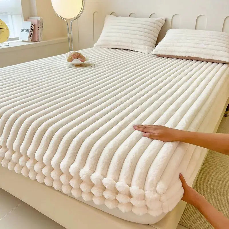 Plush Faux Fur Fitted Sheet Deep Pocket Mattress Cover Soft Cozy Bedding All Season Comfort Twin Full Queen King Size Bed Linen | Thomler