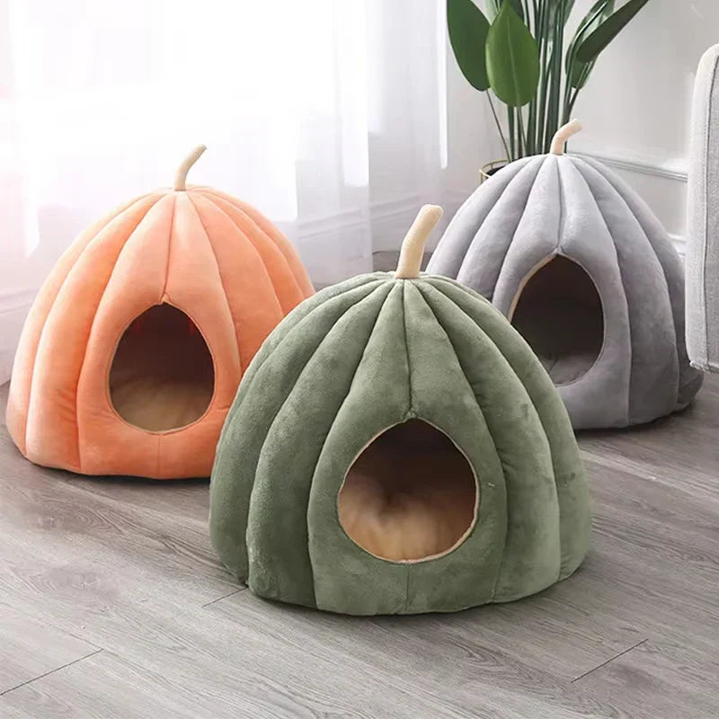 Enclosed Cat Cave Bed – Soft Plush Indoor Hideaway for Cats | Winter Cozy Pet Den with Washable Cover for Small to Medium Cats | Warm | Thomler