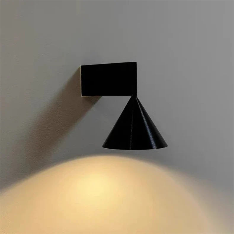Streamlined LED Wall Fixture – Contemporary Metal Accent Lighting for Hallways, Bedrooms & Entryways | Thomler