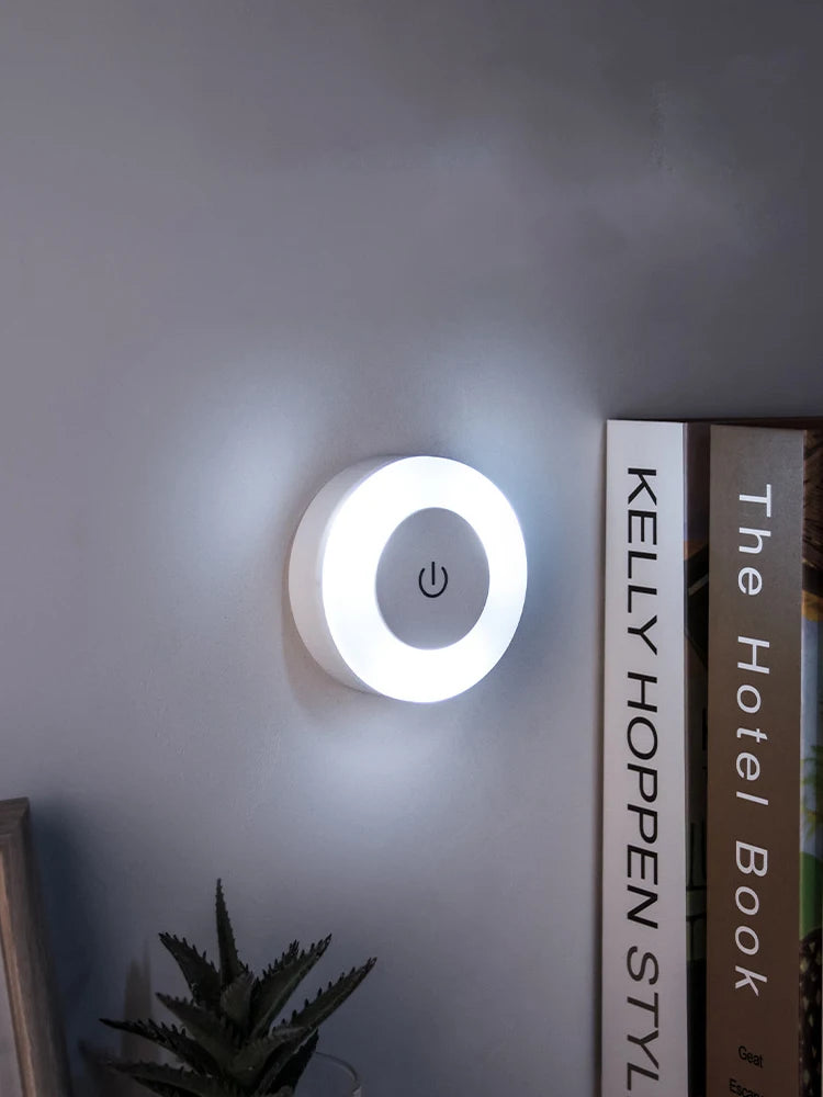 Rechargeable LED Night Light with Touch Control & Magnetic Base – Compact Round Glow for Hallways, Closets & Bedrooms | Thomler