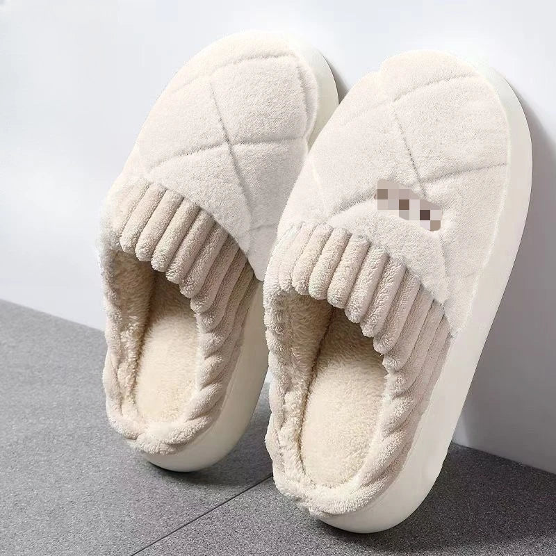 Plush Checkered House Slippers – Cozy Fleece Indoor Footwear with Thick Cushioned Sole for Men & Women | Thomler