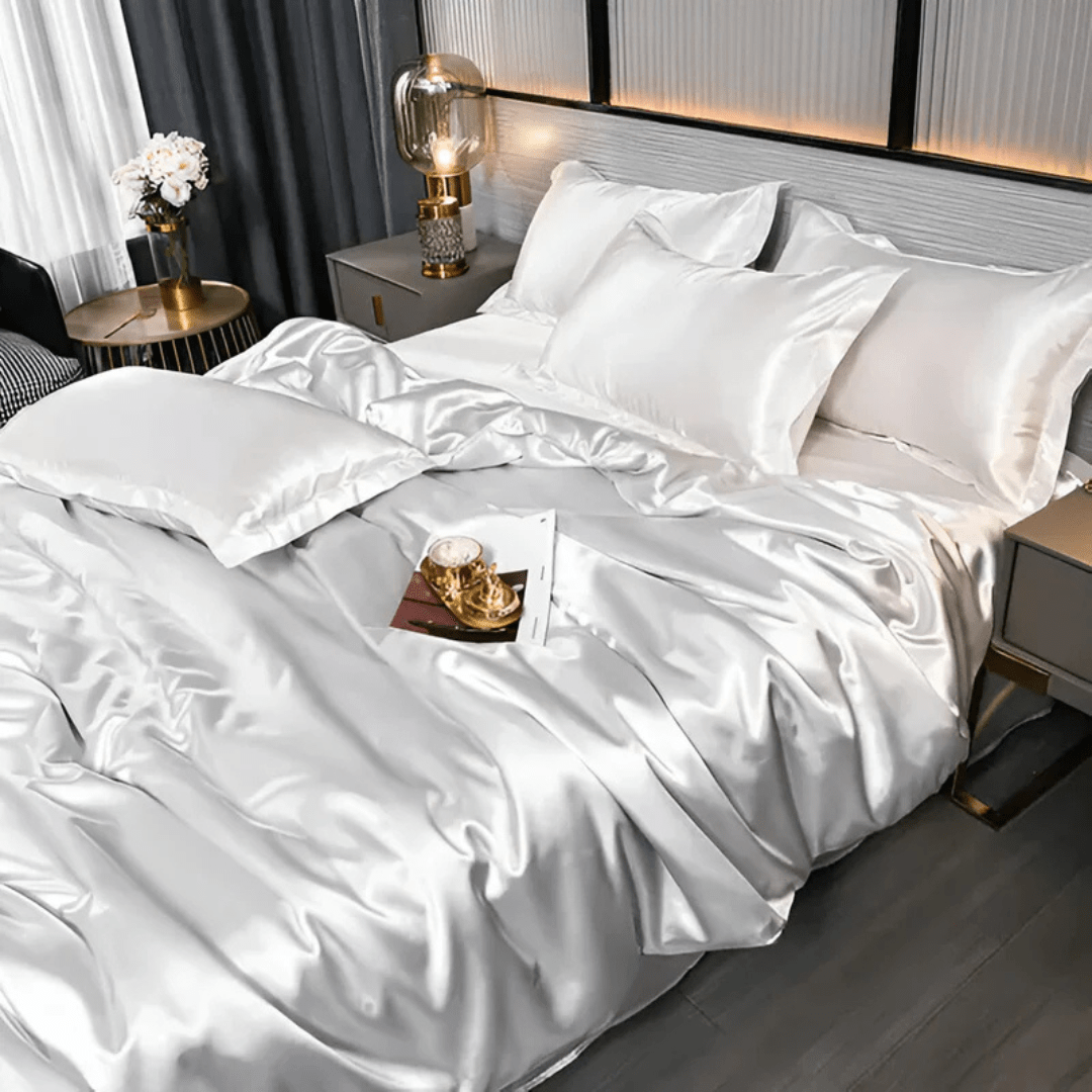 Bedding Set Mulberry Silk 22 Momme Ivory Bedroom Duvet Cover Fitted Sheet Pillowcases Luxury Sleep Essentials | Thomler