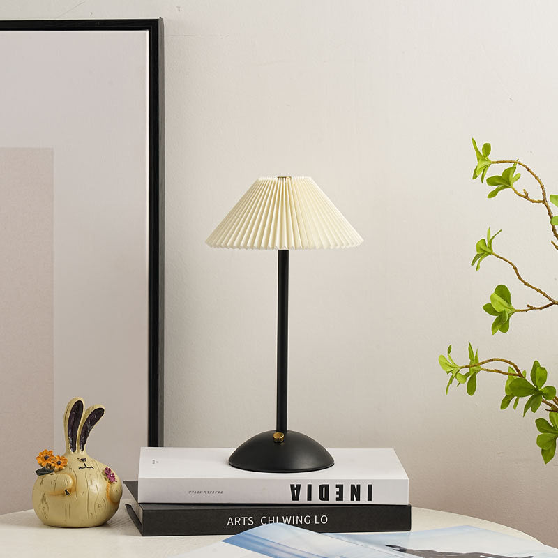 Table Lamp Iron 11.7 in USB Plug-In Scandinavian Style Bedside Living Room Bedroom Study Light | Thomler