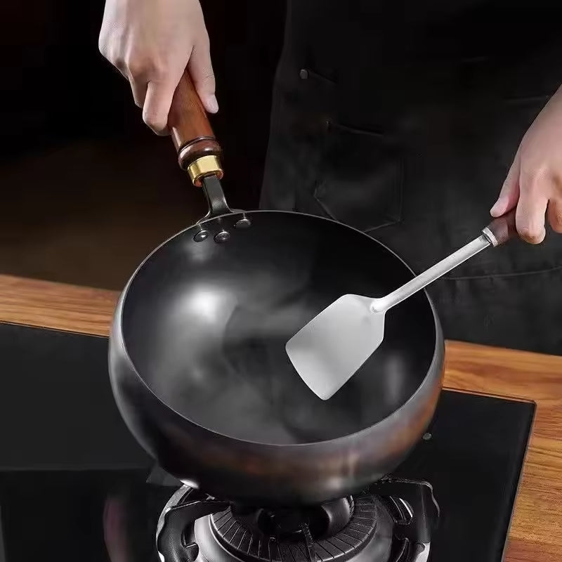 Wok Pan Cast Iron 30.0 cm Heavy-Duty Cooking For Stir-Fry Sauté Simmer | Thomler