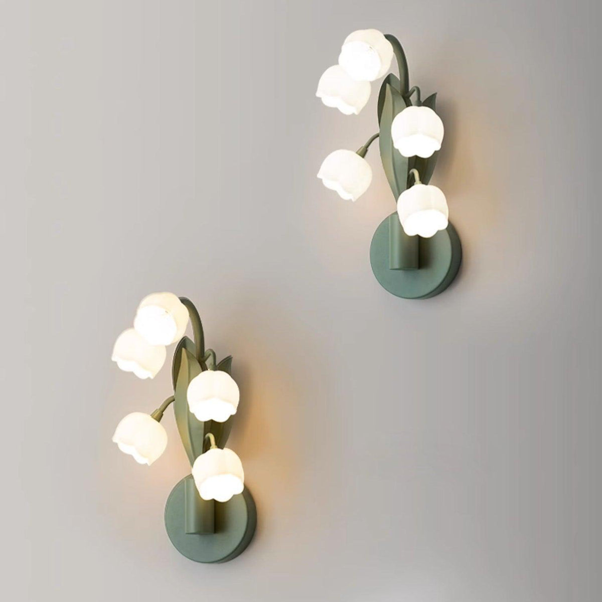 Botanical Leaf Accent Sconce with Orchid-Inspired Design for Bedroom & Hallway | Indoor Hardwired Fixture for Living Spaces | Metal & | Thomler