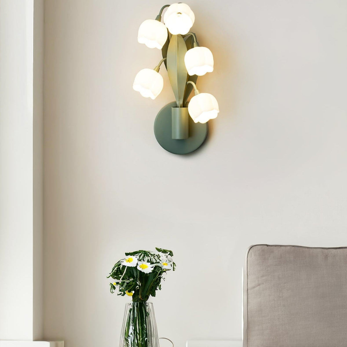 Botanical Leaf Accent Sconce with Orchid-Inspired Design for Bedroom & Hallway | Indoor Hardwired Fixture for Living Spaces | Metal & | Thomler