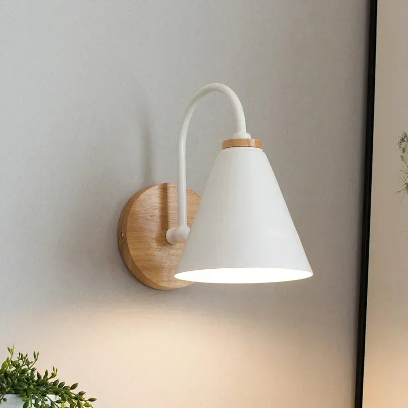 Wall Lamp Iron And Wood Ø 15.0 cm White Bedroom Reading Light Scandinavian Nordic Accent Lighting | Thomler