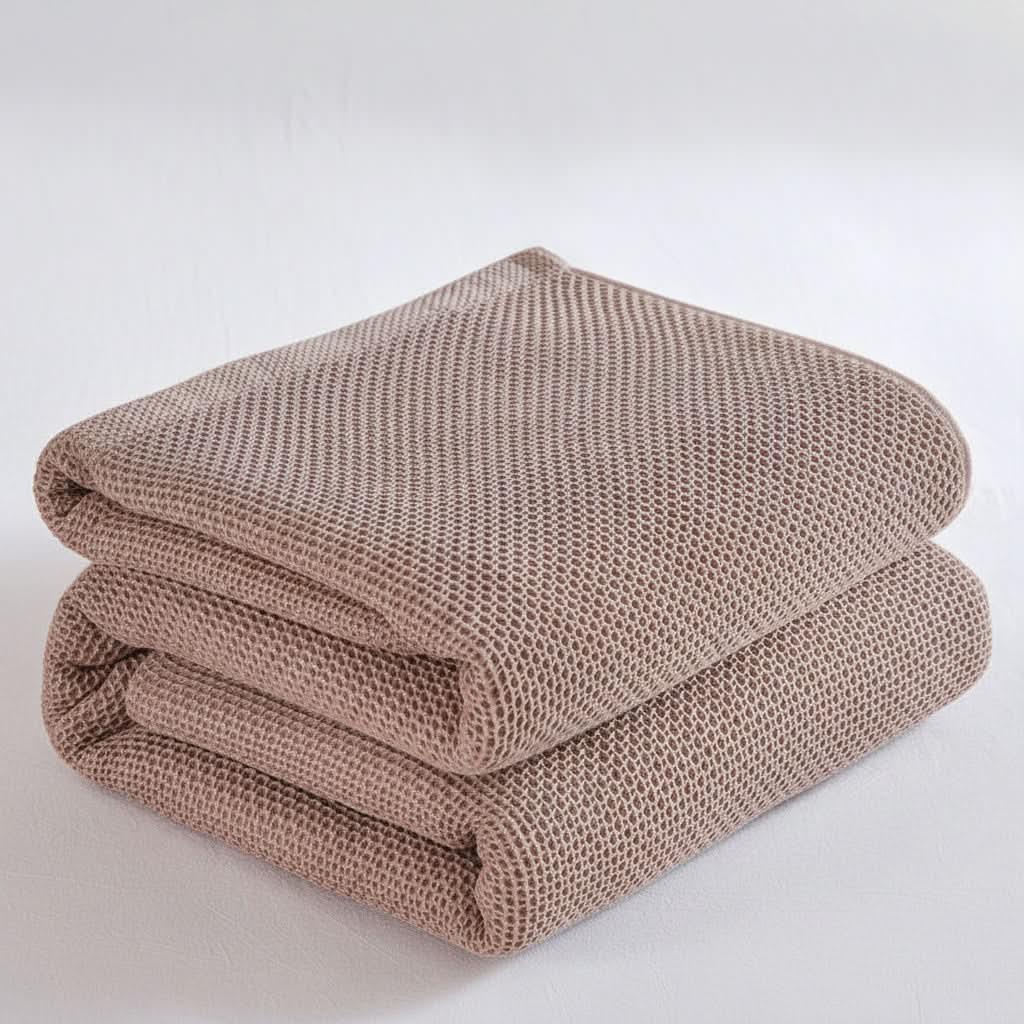 Airy Cotton-Blend Throw with Tassels – Year-Round Comfort for Couch, Bed & Chair | Thomler